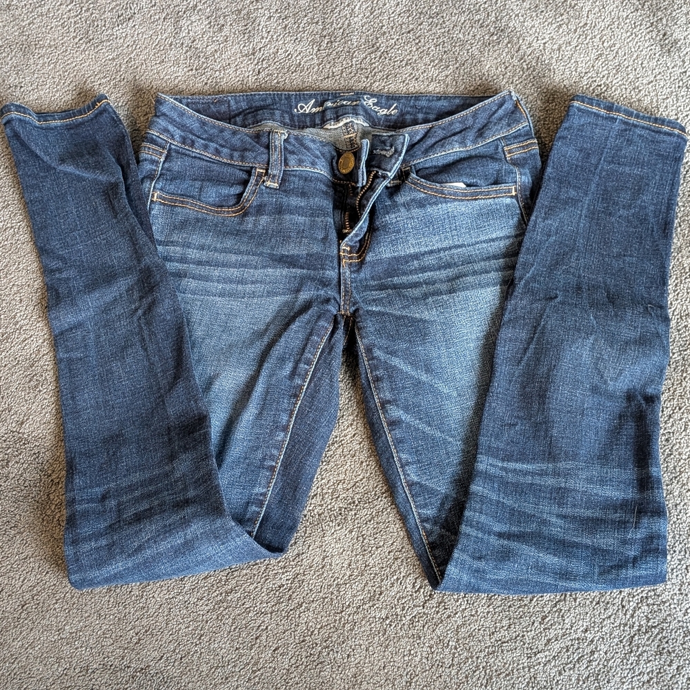 American Eagle Outfitters Women's Dark Blue Skinny Jeans